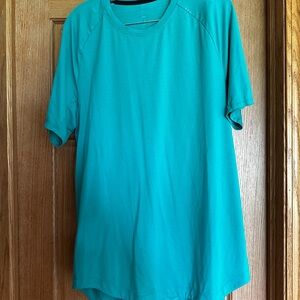 Lululemon License to Train Short Sleeve Shirt